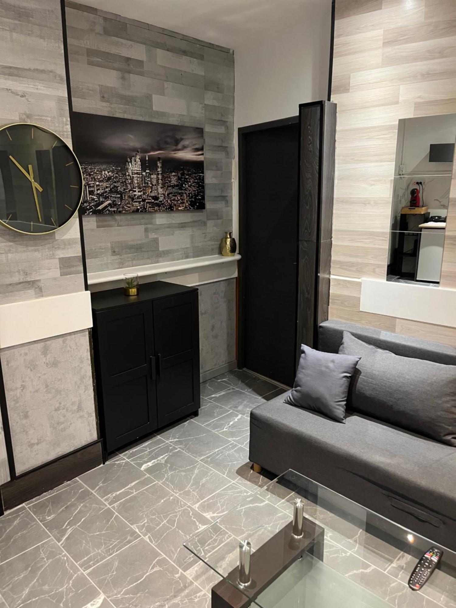 Appartement Moderne Centre Ville De 第戎 外观 照片